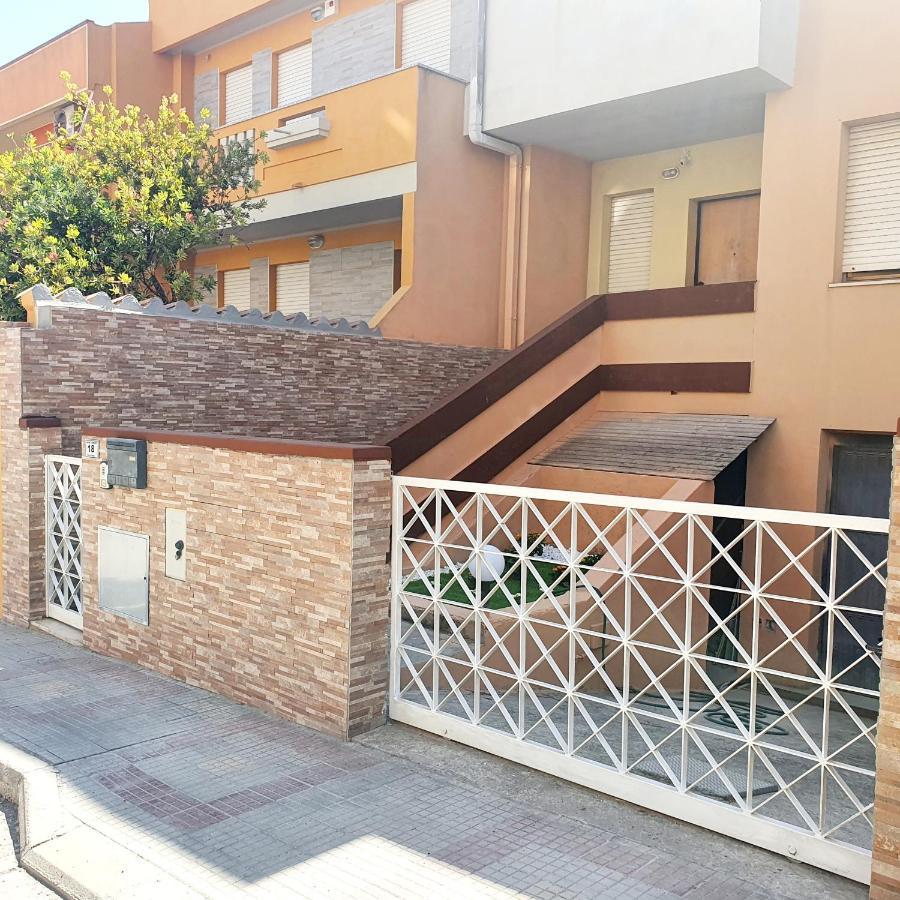 Villa Volta 1 Policlinico Monserrato Dış mekan fotoğraf